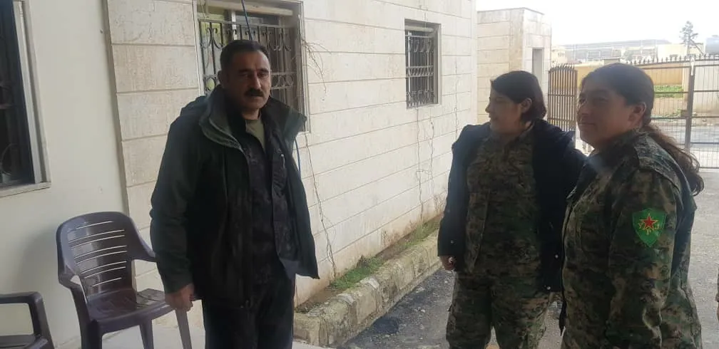Fermandarên QSD`ê gihîştin cihê civînê