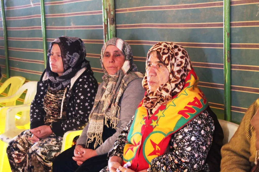 Kobaniyan sersaxî ji malbatên şehîdên YPG û QSD’ê re xwest