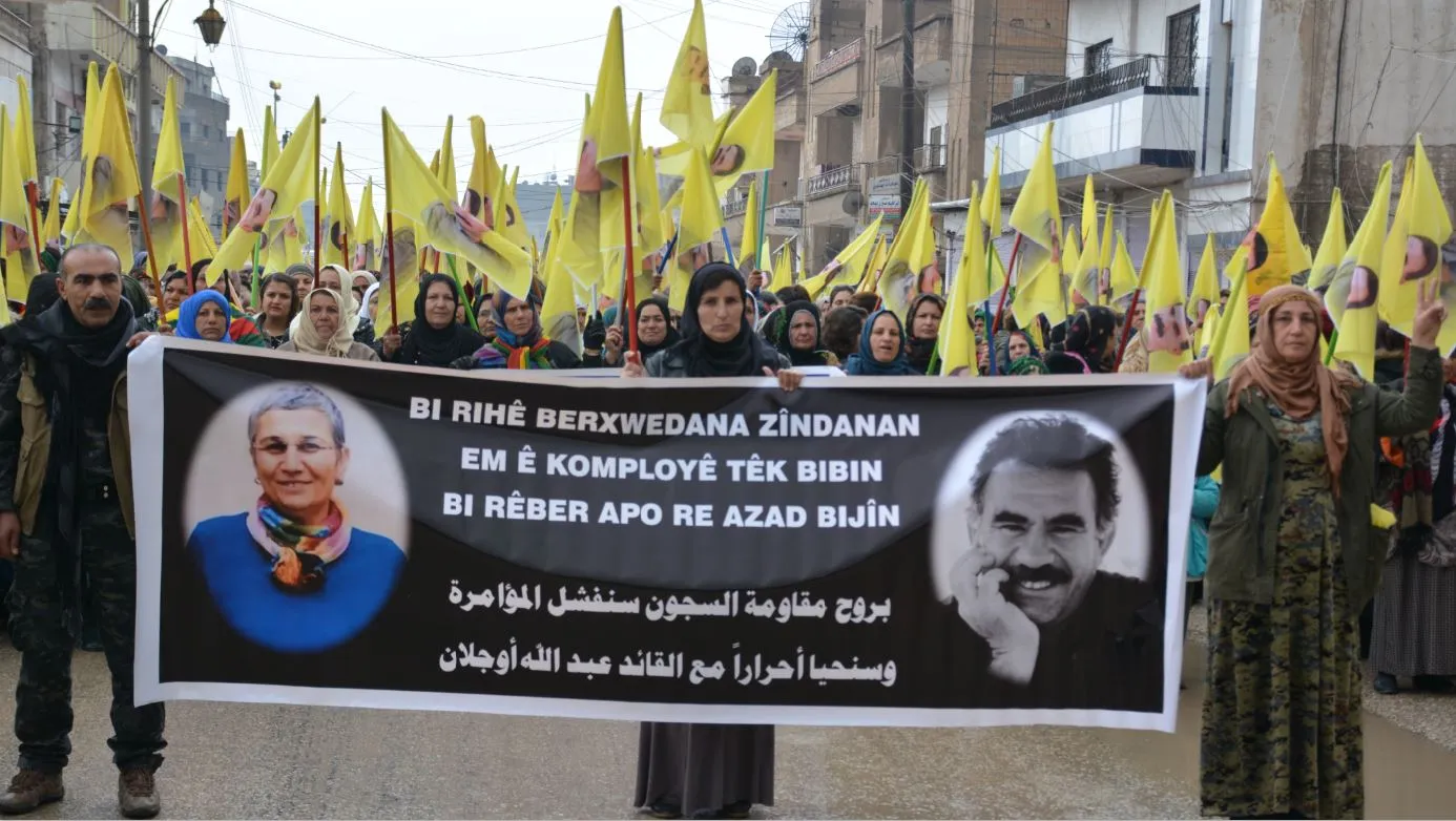 Pêkhateyên Qamişlo: Wê berxwedana gelan tecrîdê hilweşîne