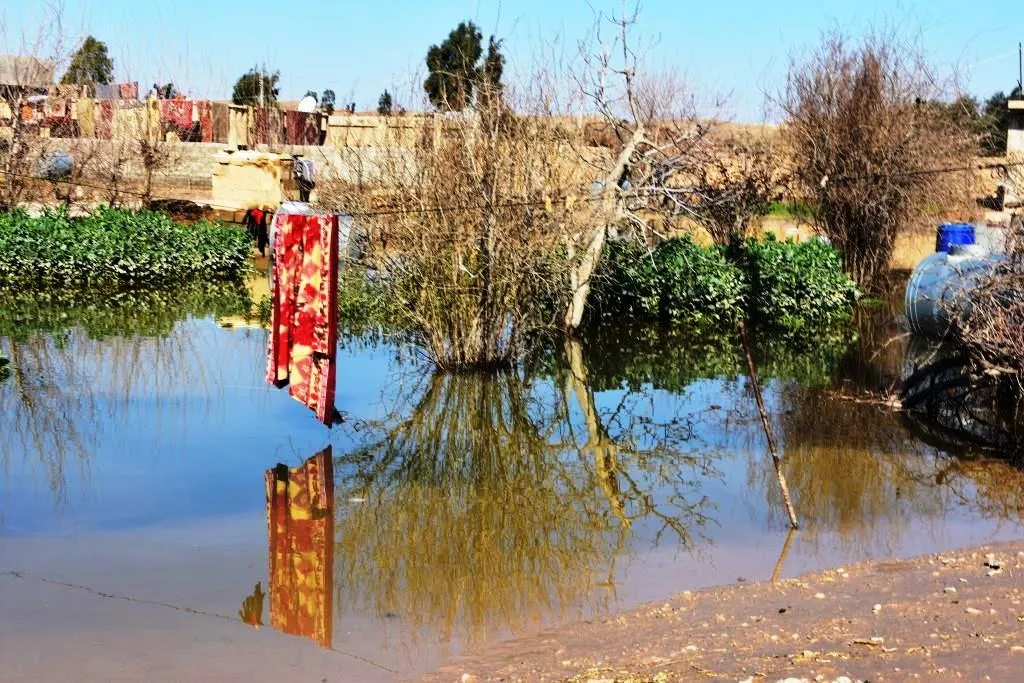 Li Dêrazorê piştî vekirina kanala avê, zehmetî kêm bûn