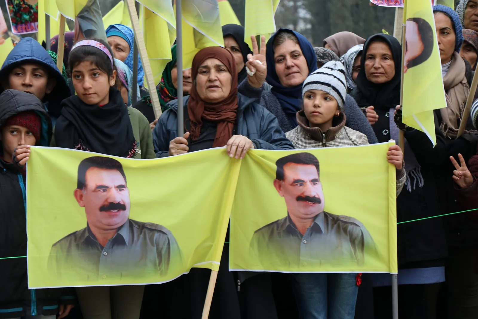Jinên Şehba û Efrînê azadiya Ocalan xwest