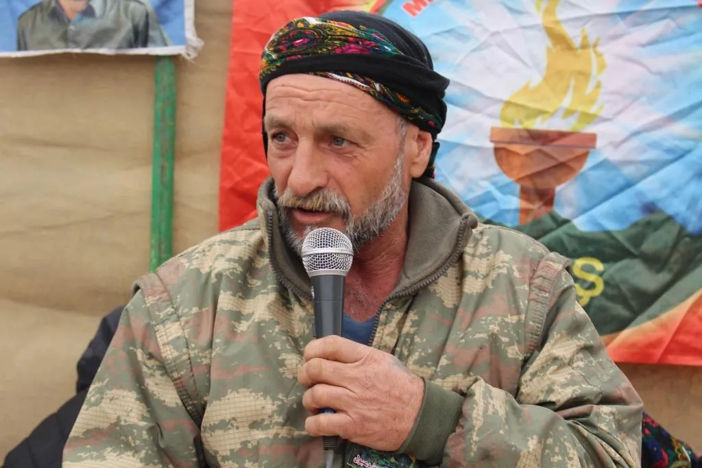 Sersaxî ji malbata 4 şehîdên Dêrazorê re hate xwestin