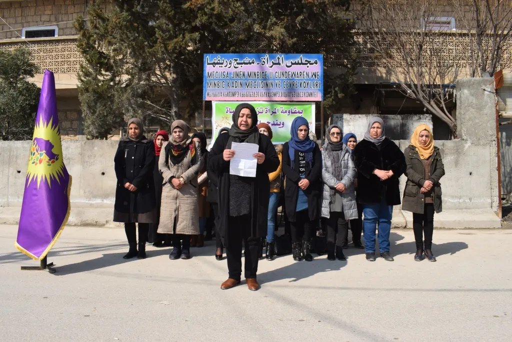Meclisa Jinan a Minbicê bernameya 8`ê Adarê eşkere kir