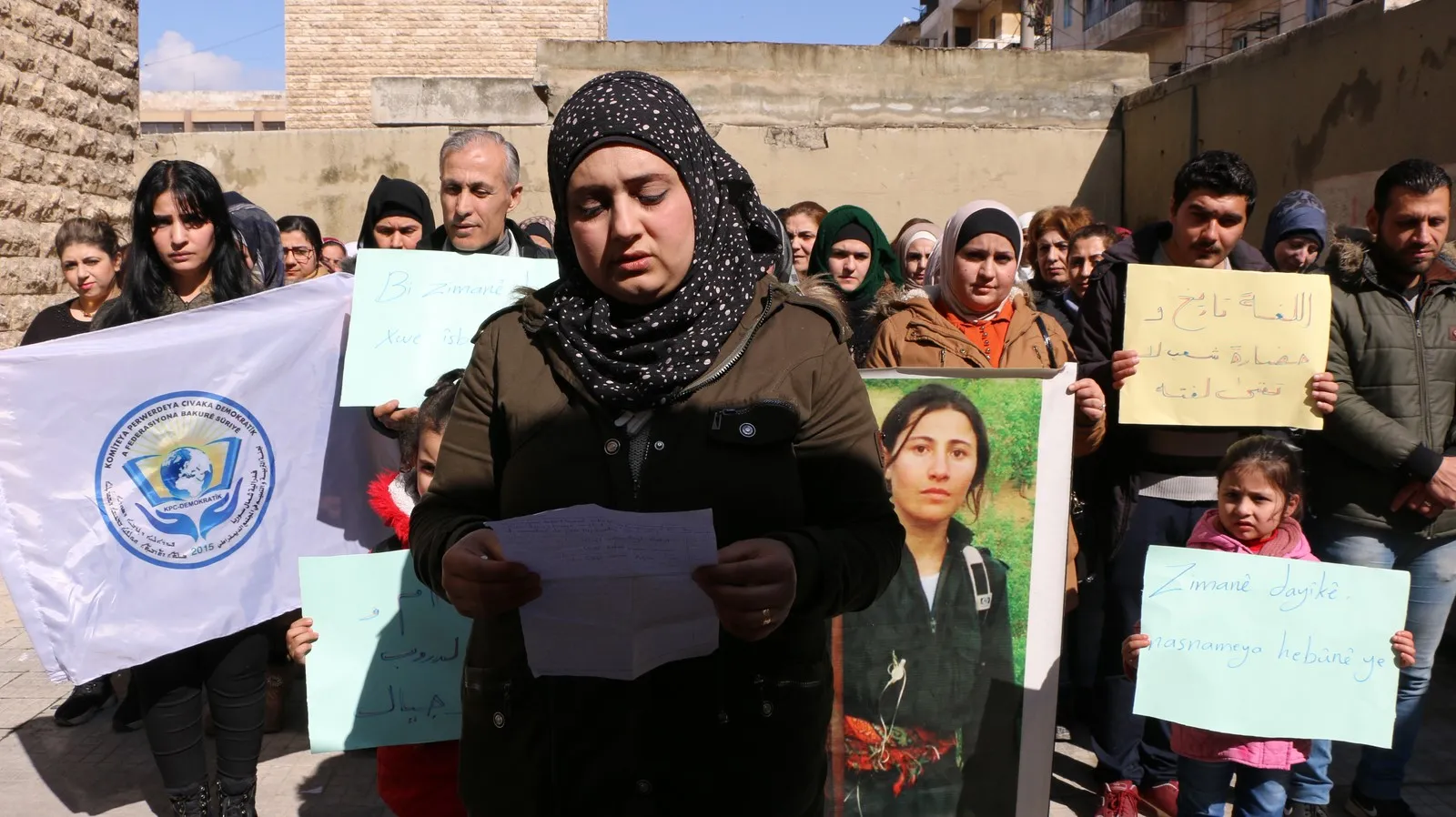 Mamosteyên Helebê Roja Cîhanî ya Zimanê Dayikê pîroz kirin