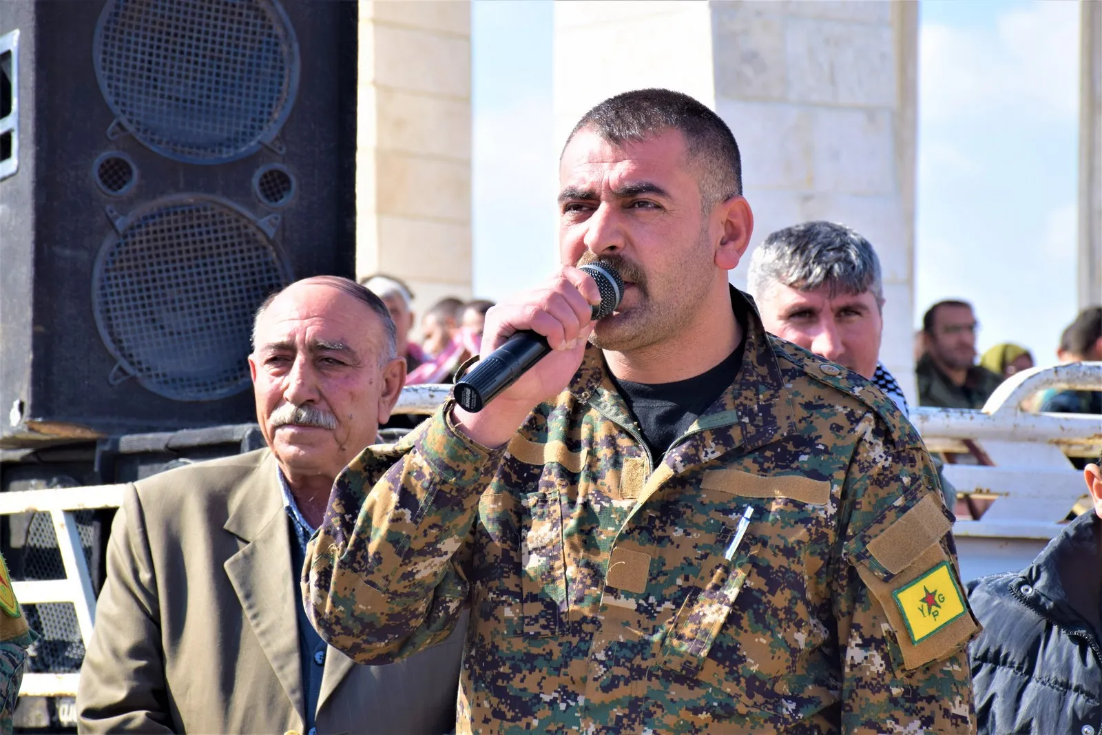 Cenazeyê şehîd Dilo Hesekê bi merasîmekî girseyî hate veşartin