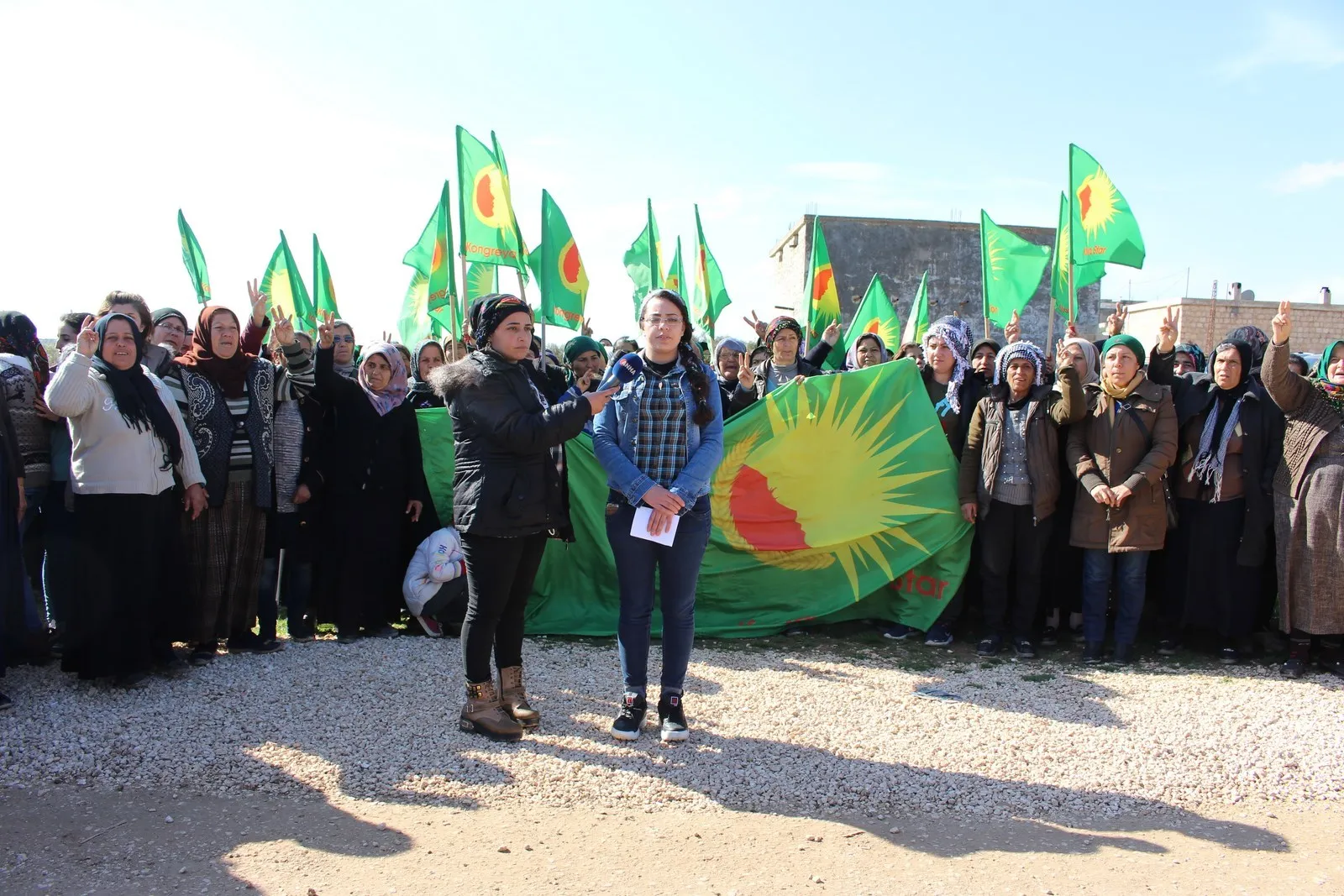 Kongreya Star binpêkirinên Tirk ên li dijî jinan şermezar kir