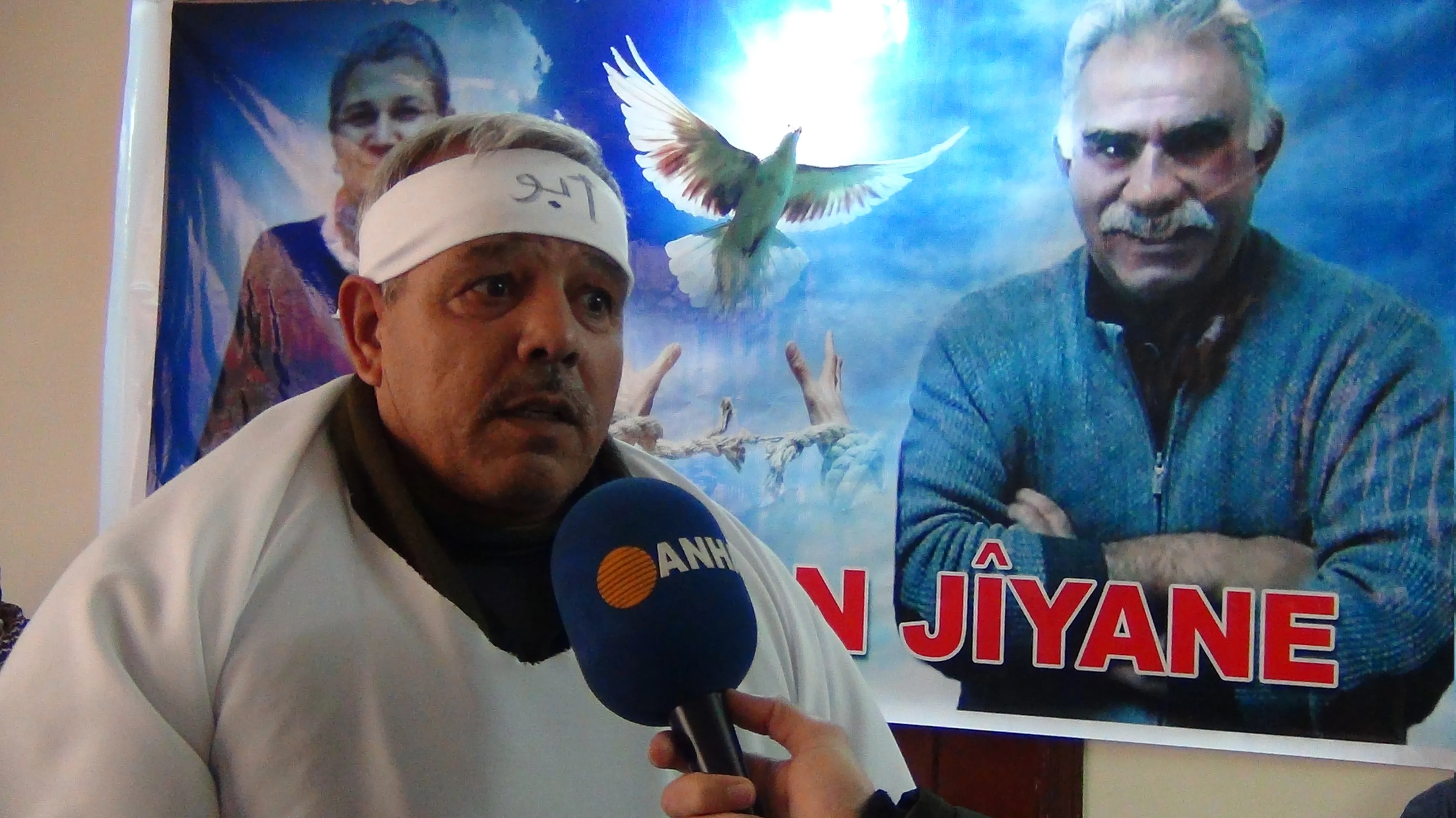 37 kes ji bo Ocalan li Şamê ketin greva birçîbûnê
