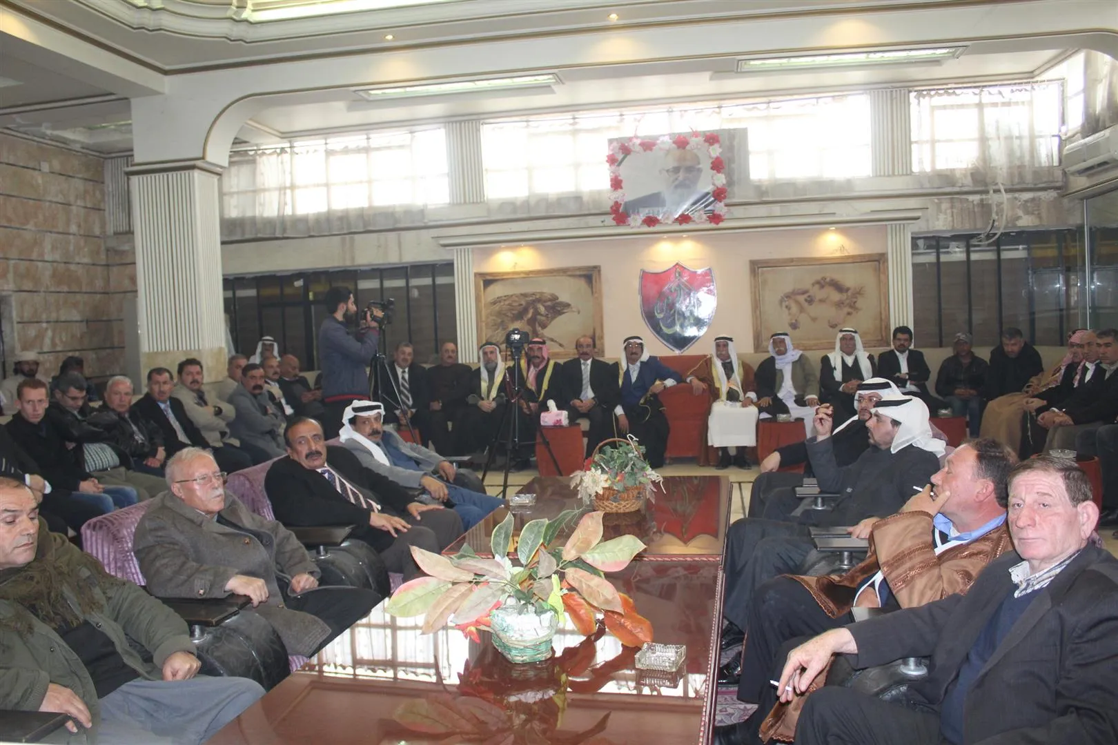 Êla Şemer ji bo wefata mîrê Êzidiyan taziye danî