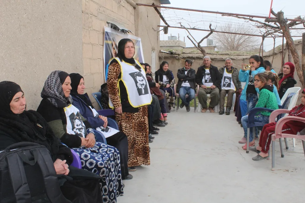 17 kes li dijî tecrîdê ketin greva birçîbûnê