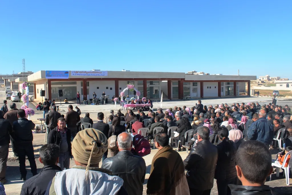 Şaredariya Kobanê ji bo firoşgehên erebeyan cihek veqetand