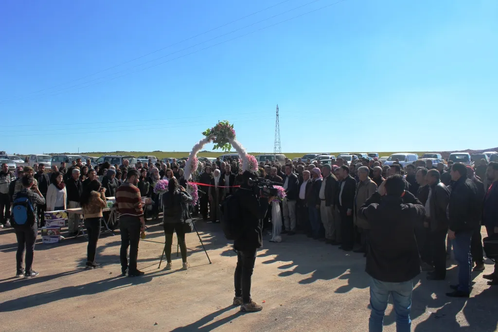 Şaredariya Kobanê ji bo firoşgehên erebeyan cihek veqetand