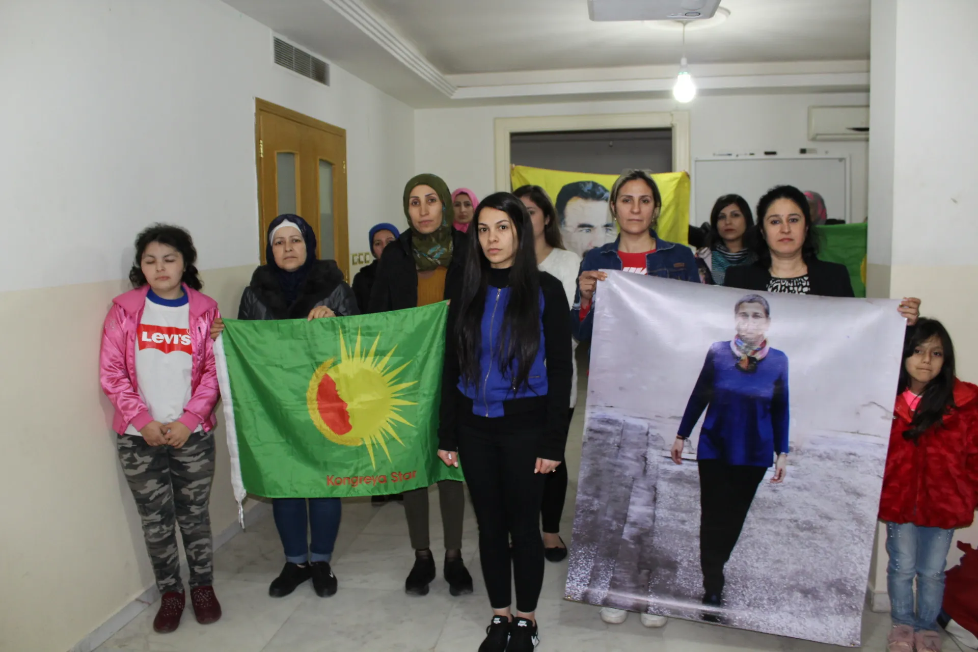 Bêdengiya li hemberî rewşa çalakgeran grevên birçîbûnê hate şermezarkirin