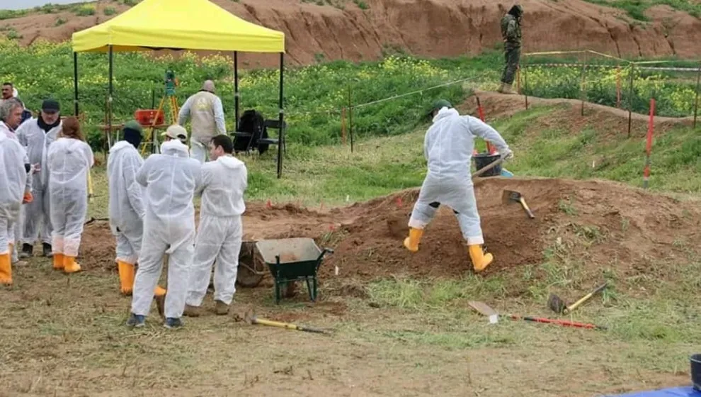Li Şengalê vekirina goreke komî bi dawî bû