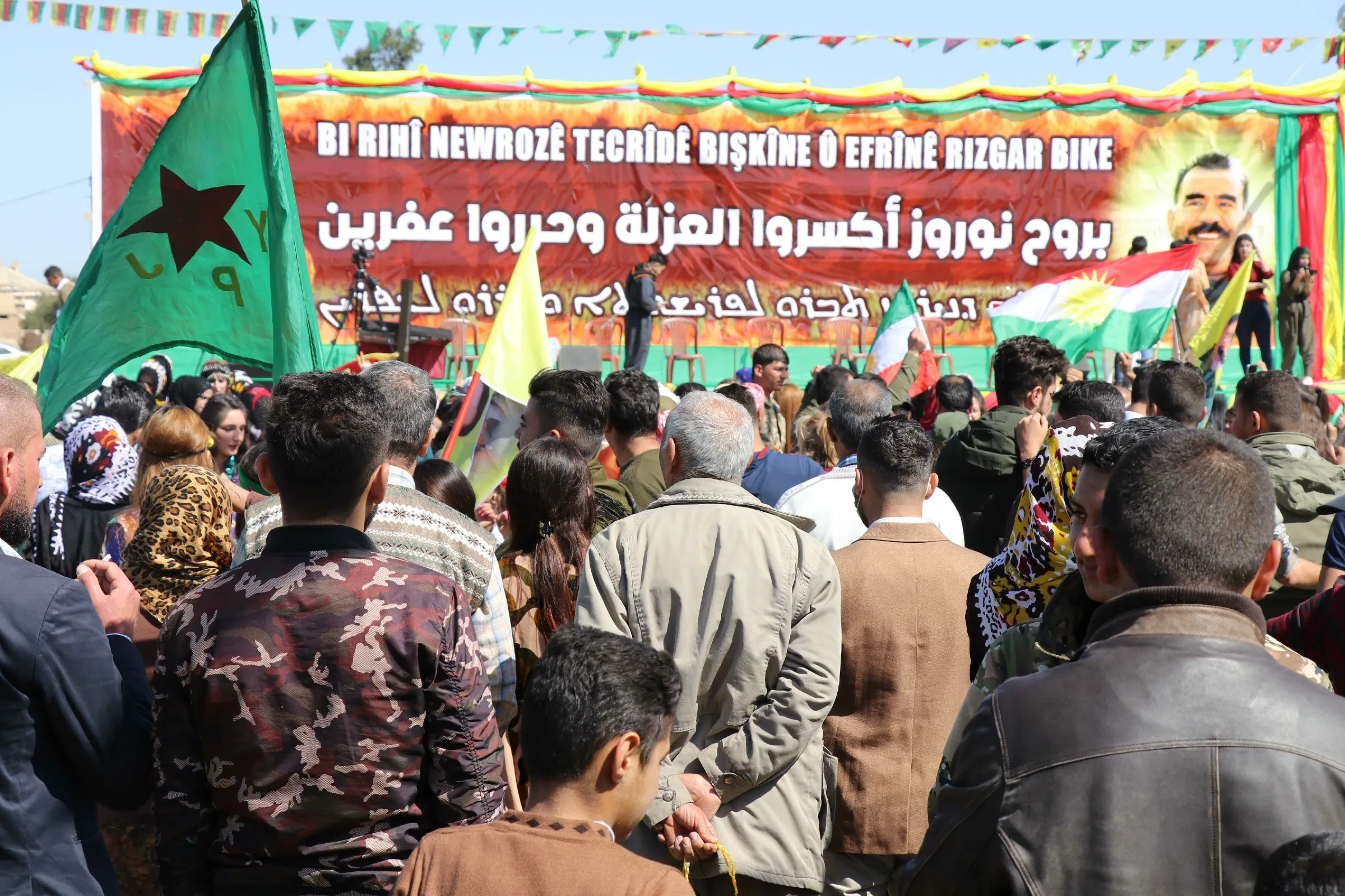 Li herêma Cizîrê pîrozbahiyên Newrozê dest pê kir