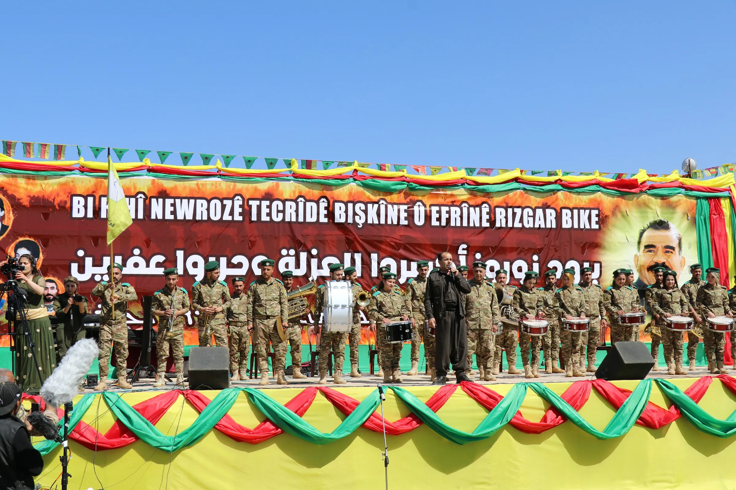 Li herêma Cizîrê pîrozbahiyên Newrozê dest pê kir