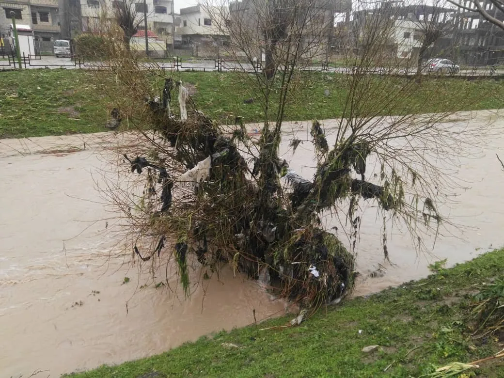 Li Girkê Legê ji ber lehiyê rê hatin girtin û pir hilweşiyan