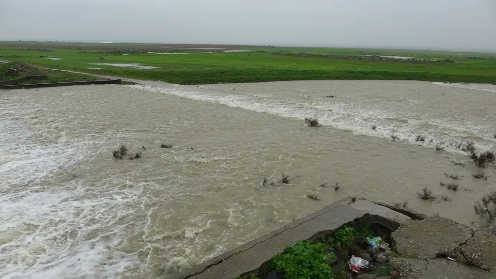 Li Girkê Legê ji ber lehiyê rê hatin girtin û pir hilweşiyan