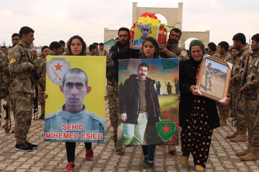 ‘Cîhan deyndarê şehîdên me ye’