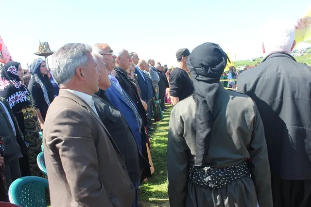 Li herêma Cizîrê pîrozbahiyên Newrozê dest pê kir