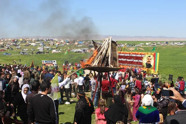 Li herêma Cizîrê pîrozbahiyên Newrozê dest pê kir
