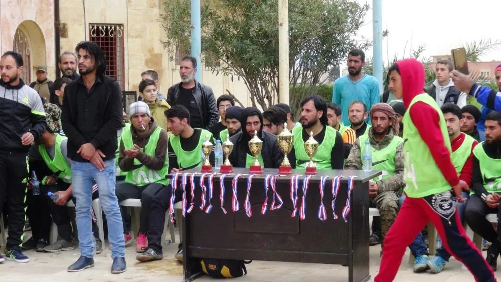 Slogana maratona yekem a Tebqayê “Silav ji Leyla Guven re”