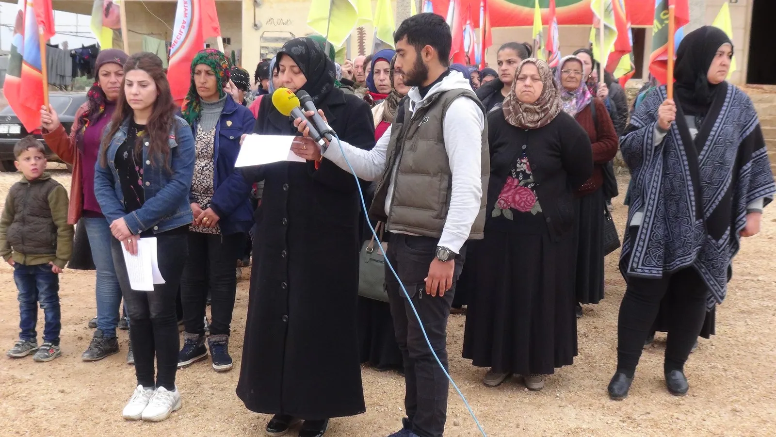  Meclisên malbatên şehîdan ên Efrîn û Şehbayê şehîdên Helebçeyê bi bîr anîn