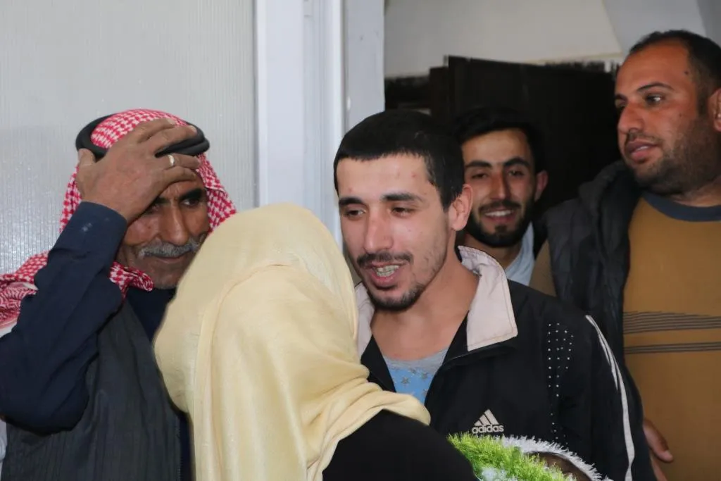 Li ser daxwaza rûspiyên eşîran 10 girtî hatin berdan