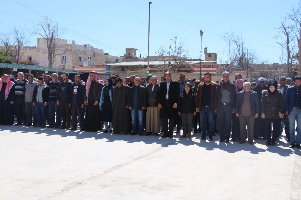 `Heta Efrîn rizgar nebe em nikarin behsa aştiyê bikin`