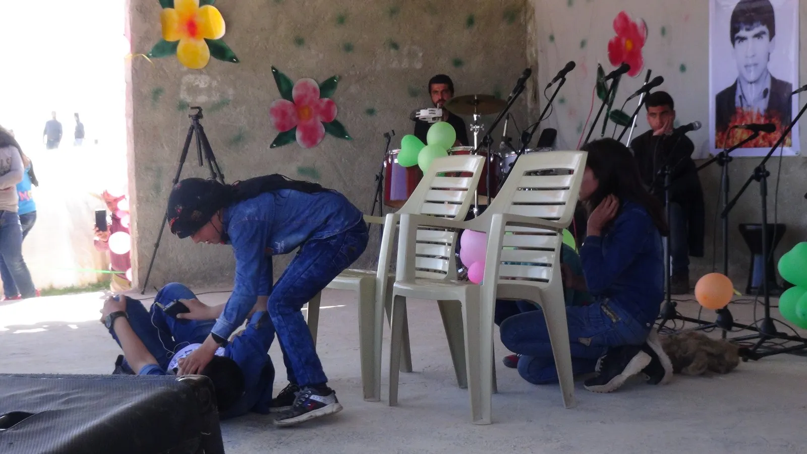 Zarokên Efrîn û Şehbayê Newroza xwe pîroz kir