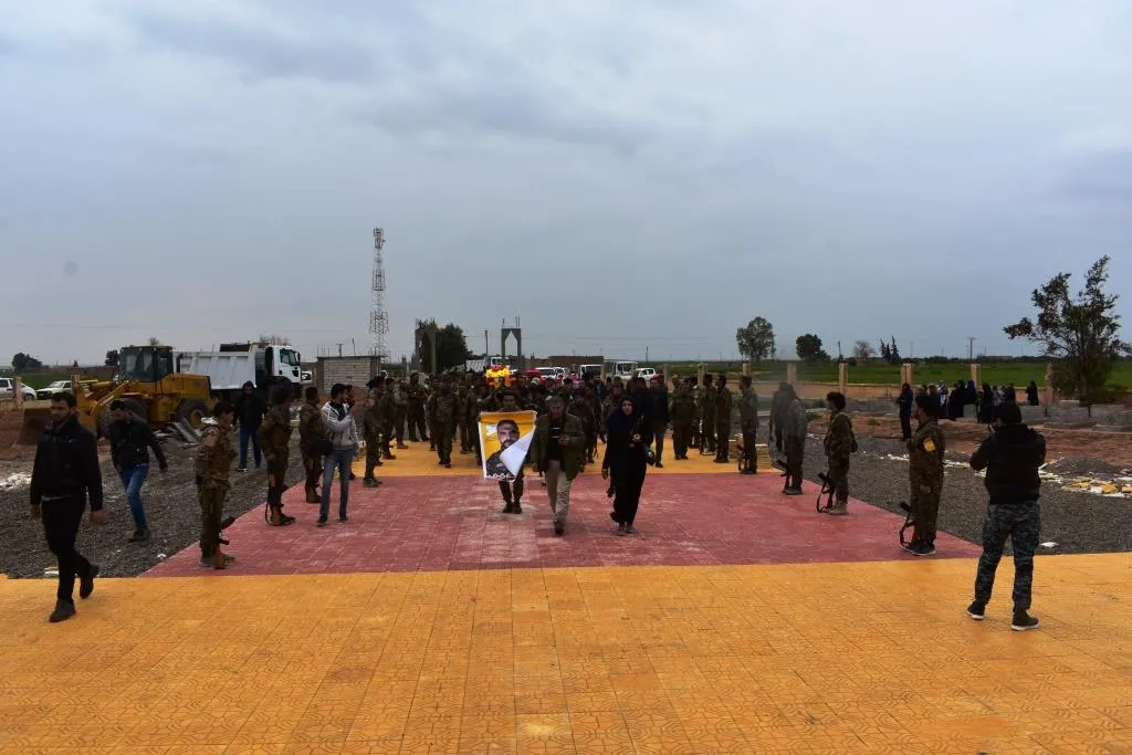 welatiyên Dêrezorê şehîd Polat  oxir kirin
