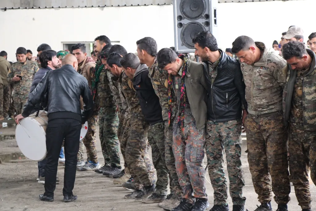 Şervan Derwîş: Şervanên ku DAIŞ şikandin dikarin bersiva her êrîşan jî bidin