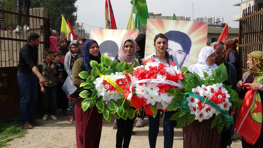 Şêniyên bajarokên kantona Qamişlo, şehîdên 12’ê Adarê bi bîr anîn