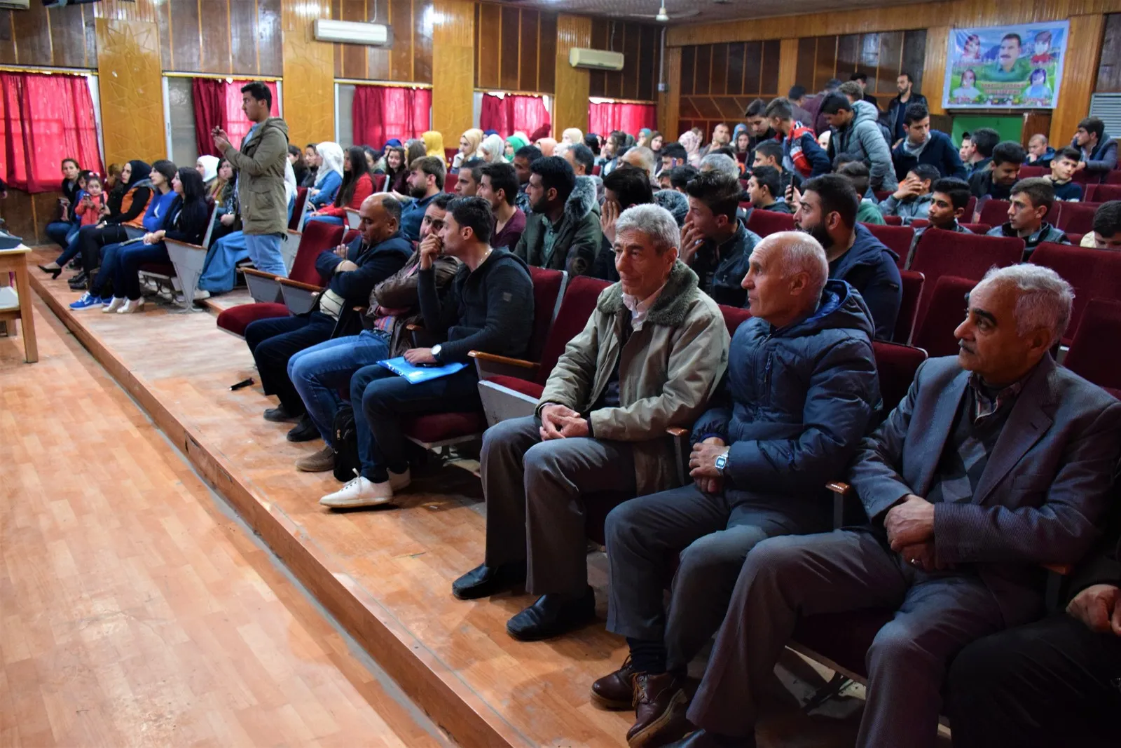 Yekîtiya Rewşenbîran a Serêkaniyê pêşbirêka bîranînan li dar xist
