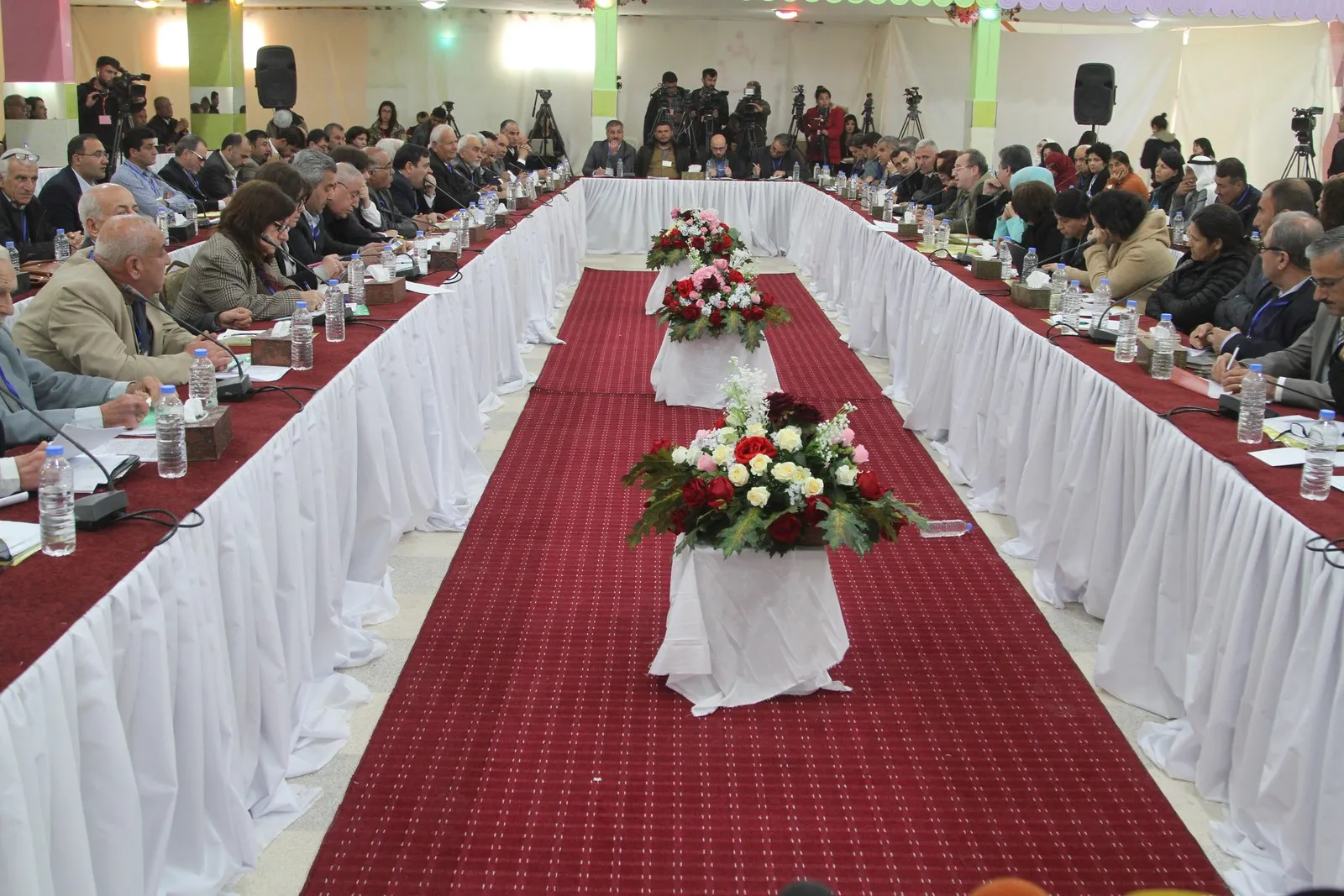 Bernameya roja yekemîn a komxebata li Kobanê bi dawî bû