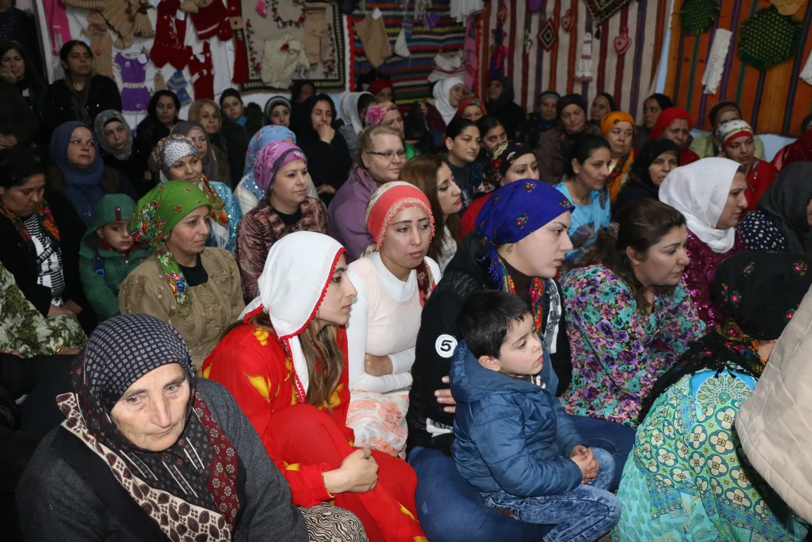 Têkildarî 8‘ê Adarê çalakiyên cûda