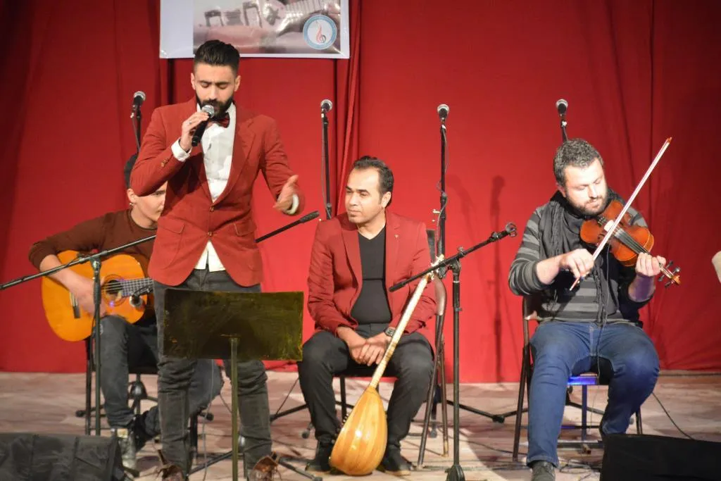 Hunermend Mihemed Şêxo hate bibîranîn