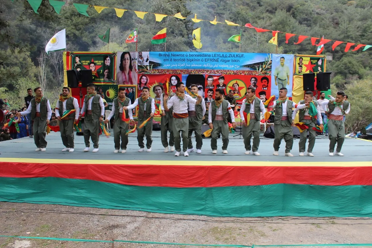 Kurdistaniyên li Lubnanê Newrozê pîroz kirin