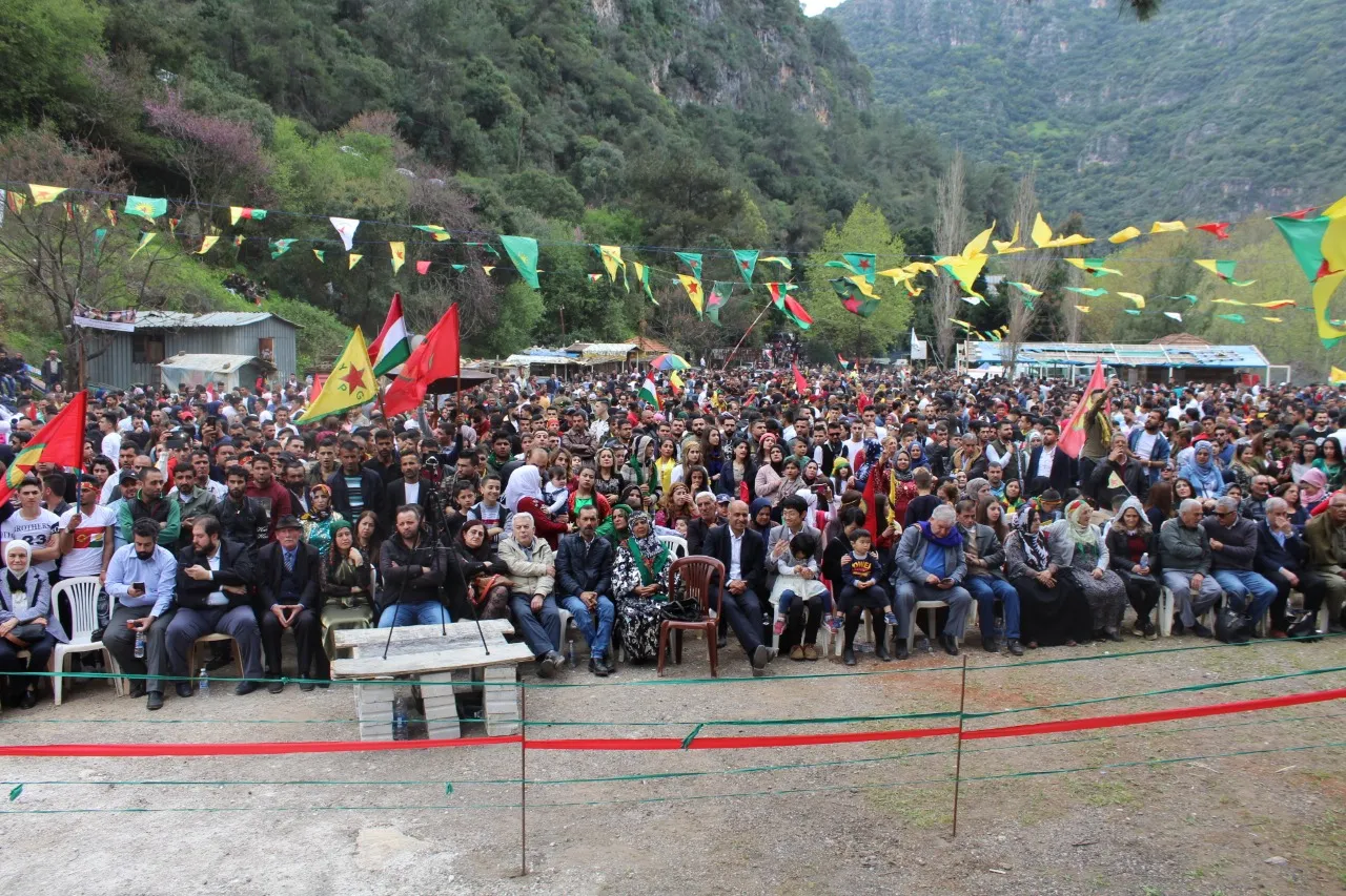 Kurdistaniyên li Lubnanê Newrozê pîroz kirin