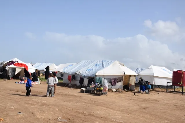 Beşek ji penaberên Iraqê dixwazin vegerin, beşek jî naxwaze vegere!