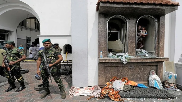 Hejmara qurbaniyên rêzeteqînên li Srî Lankayê bû 290