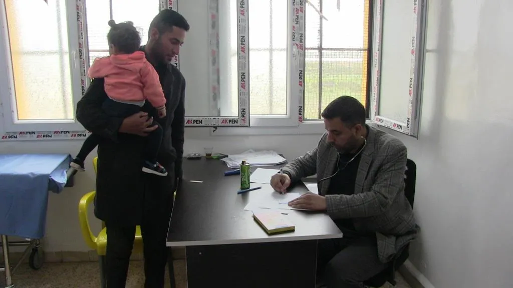 Li gundewarê rojavayê Reqayê 3 navendên tenduristiyê hatin vekirin