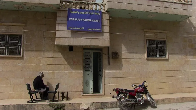 Taxa xwe zindî dikin
