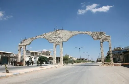 Li dijî hêzên rejîma Sûriyê êrîşa xwekujî