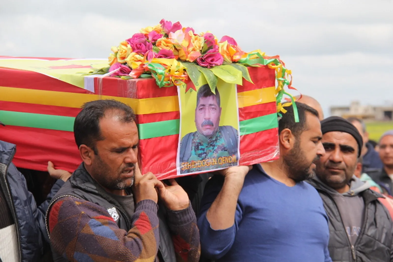 Têkoşer Dogan Qendîl li Goristana Şehîdên Berxwedana Serdemê hat oxirkirin