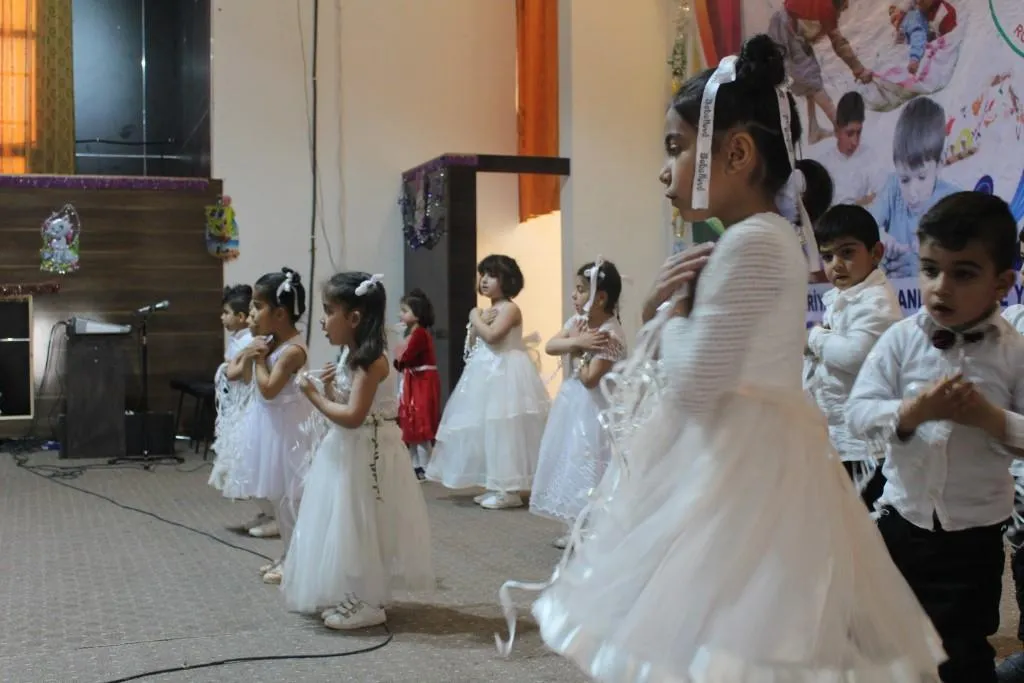 Li Kobanê mîhrîcana zarokan