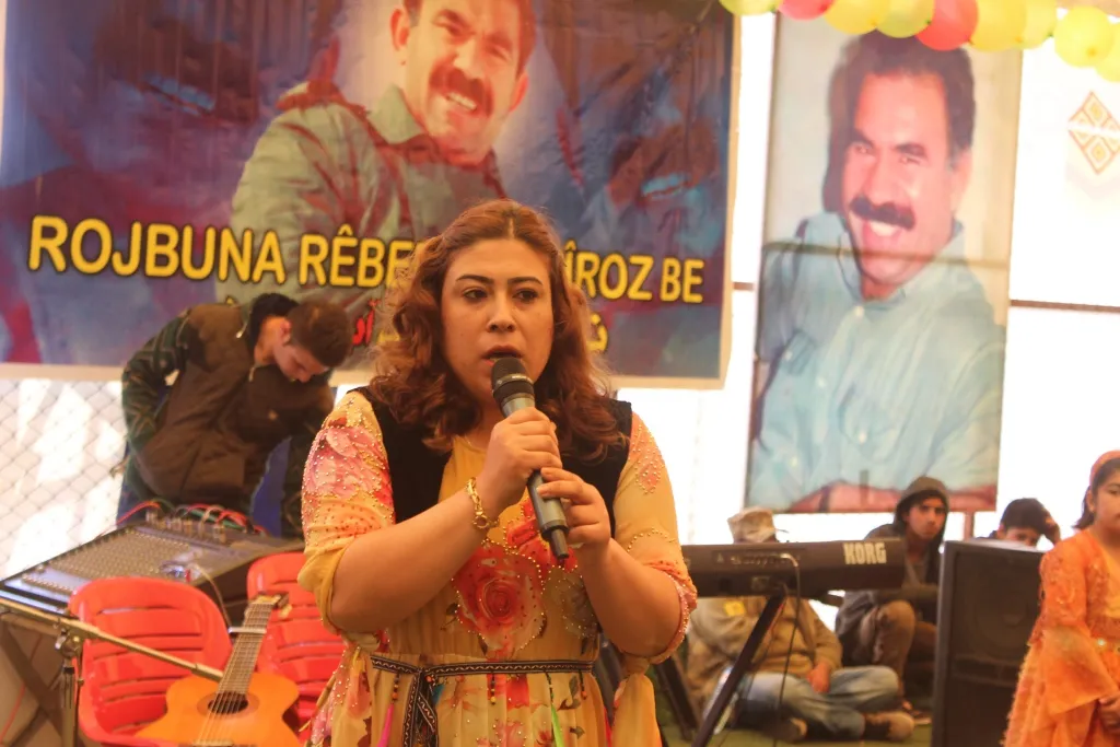 Gelên Bakur û Rojhilatê Sûriyê rojbûna Ocalan pîroz kirin