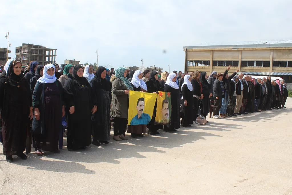 ‘Rojbûna rêber Ocalan rojbûna gelên azadîxwaz e’