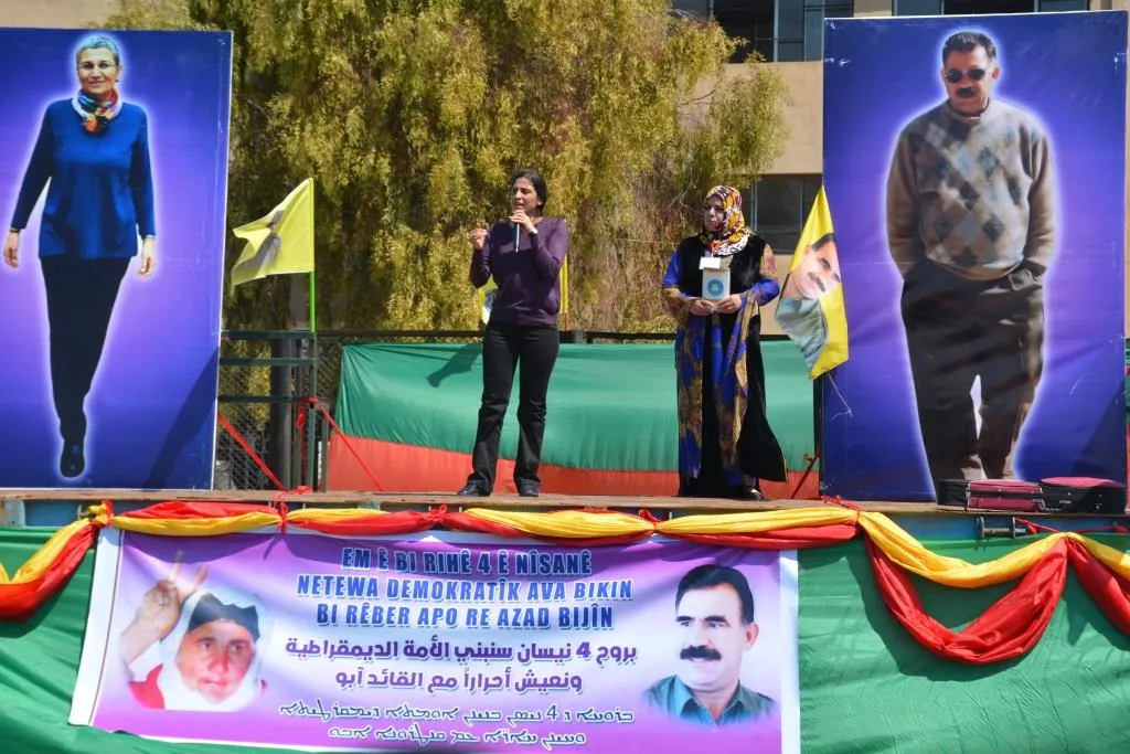 Desteya Perwerdeyê rojbûna Ocalan pîroz kir
