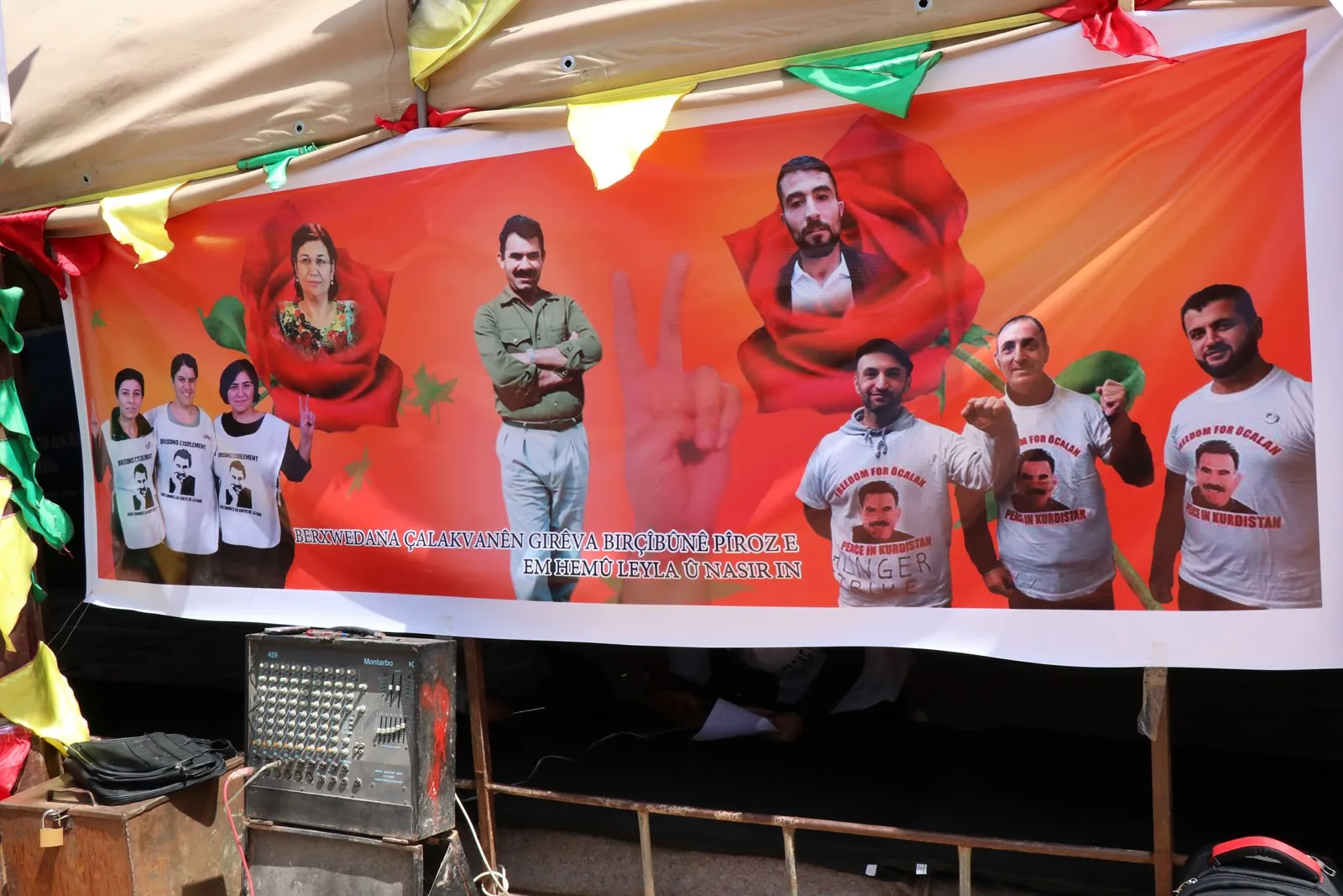 Kongreya Star ji bo piştgiriya çalakgerên greva birçîbûnê çalakiya konvedanê organize kir