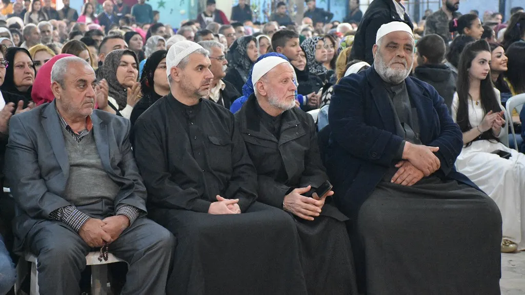 Cejna Çarşema Sor li Helebê hat pîrozkirin